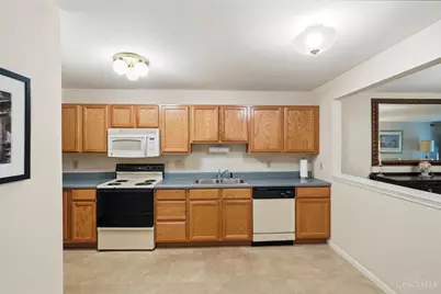 843 Neeb Road #1, Delhi Township, OH 45233 - Photo 11