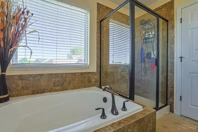 2032 Bridgewater Lane, Monroe, OH 45050 - Photo 31