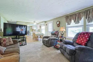 1146 Hickorylake Dr, Delhi Township, OH 45233 - Photo 11