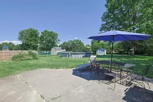 1146 Hickorylake Dr, Delhi Township, OH 45233 - Photo 33