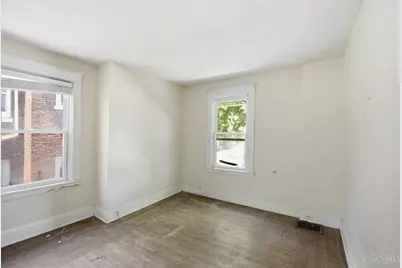 813 S Fred Shuttlesworth Circle, Cincinnati, OH 45229 - Photo 33