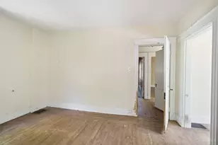 813 S Fred Shuttlesworth Cir, Cincinnati, OH 45229 - Photo 21