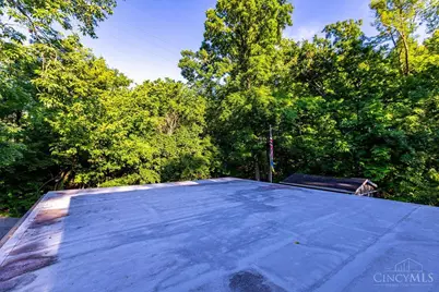 415 W Galbraith Road, Wyoming, OH 45215 - Photo 29
