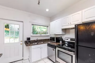 522 Hoge Street, Cincinnati, OH 45226 - Photo 11