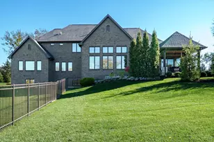 2442 Berkeley Ct, Clearcreek Twp., OH 45036 - Photo 87