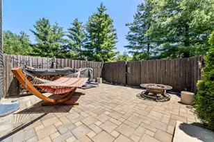 943 Saffron Ln, Miami Township, OH 45150 - Photo 7