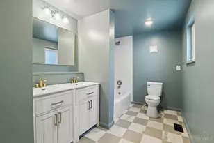 4214 Cherry St, Cincinnati, OH 45223 - Photo 19