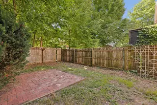 4214 Cherry St, Cincinnati, OH 45223 - Photo 37