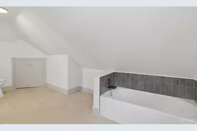 4214 Cherry Street, Cincinnati, OH 45223 - Photo 35