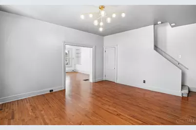 4214 Cherry Street, Cincinnati, OH 45223 - Photo 9