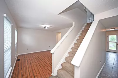 6067 Weber Oaks Drive, Miami Township, OH 45140 - Photo 5
