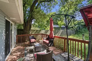 10184 Windswept Ln, Colerain Township, OH 45251 - Photo 9