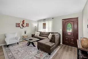 3839 Bayberry Dr, Fairfield Township, OH 45011 - Photo 9