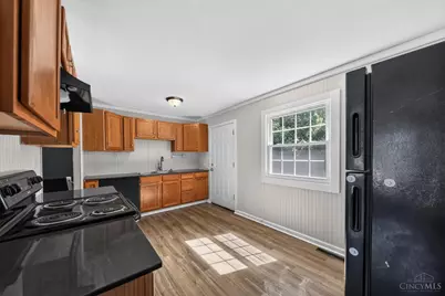 3252 Coleen Drive, Colerain Township, OH 45251 - Photo 13