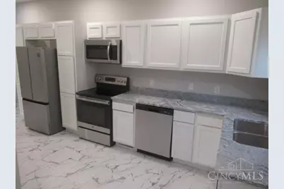 704 Greenwood Avenue, Cincinnati, OH 45229 - Photo 5