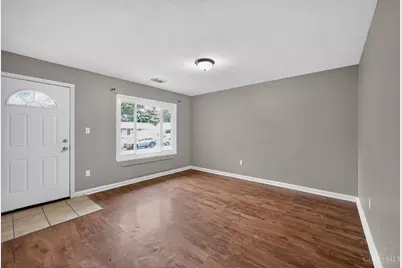 9670 Loralinda Drive, Cincinnati, OH 45251 - Photo 7