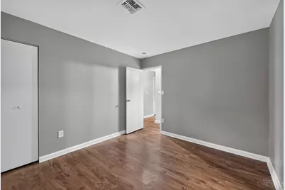 9670 Loralinda Drive, Cincinnati, OH 45251 - Photo 27