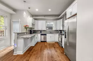 4237 Mad Anthony St, Cincinnati, OH 45223 - Photo 9