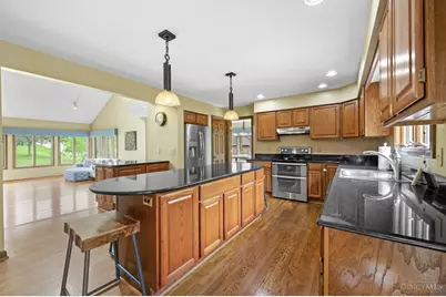 7395 Desert Springs Court, West Chester, OH 45069 - Photo 19