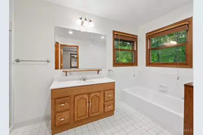 10890 Mockernut Drive, Harrison Township, OH 45030 - Photo 23