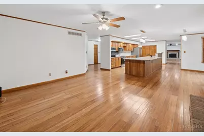 10890 Mockernut Drive, Harrison Township, OH 45030 - Photo 7