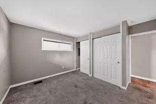 8811 Grenada Dr, Springfield Township, OH 45231 - Photo 17