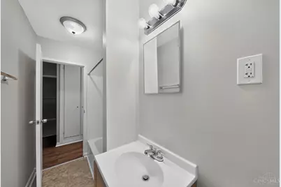 8811 Grenada Drive, Springfield Township, OH 45231 - Photo 21
