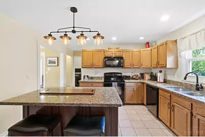 3676 Saratoga Drive, Fairfield Township, OH 45011 - Photo 13