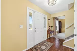 3676 Saratoga Dr, Fairfield Township, OH 45011 - Photo 3