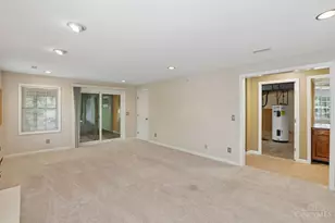 8383 Ellenwoods Dr, Symmes Township, OH 45249 - Photo 61