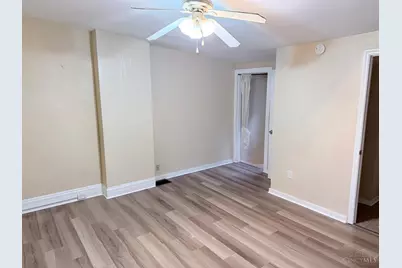 2240 Flora Street, Cincinnati, OH 45219 - Photo 9