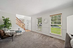 6590 Waverly Park, Hamilton Township, OH 45152 - Photo 3