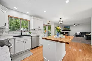 6590 Waverly Park, Hamilton Township, OH 45152 - Photo 13