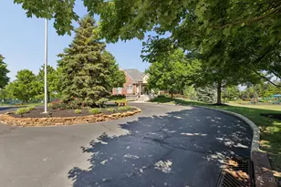 7665 Hunt Club Dr, Deerfield Township, OH 45040 - Photo 51
