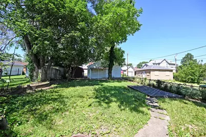 639 Syracuse Avenue, Harrison Twp, OH 45405 - Photo 31