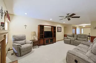 304 Chinkapin Circle, Englewood, OH 45315 - Photo 9