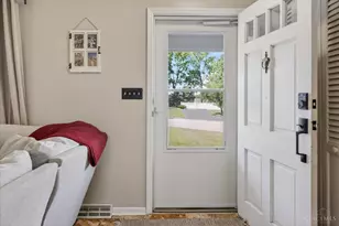 134 Beekin Dr, Hillsboro, OH 45133 - Photo 3