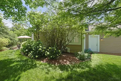 9832 Village View Court, Blue Ash, OH 45241 - Photo 39