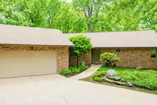 477 White Oak Dr, Oxford, OH 45056 - Photo 1