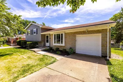 1745 Sunset, Hamilton, OH 45013 - Photo 1