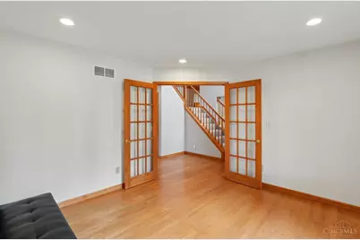 8046 Logan Ridge Drive, West Chester, OH 45069 - Photo 7