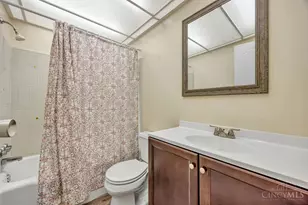 399 W Galbraith Rd, Cincinnati, OH 45215 - Photo 23