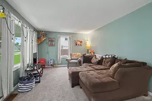 4722 Fairfield Ave, Fairfield, OH 45014 - Photo 7