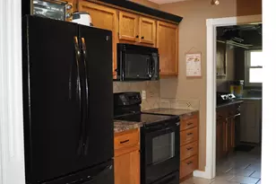 3363 Hidden Creek Dr, Colerain Township, OH 45251 - Photo 11