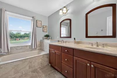621 Orient Way, Hamilton, OH 45013 - Photo 33