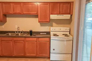 105 N Maple Ave, Fairborn, OH 45324 - Photo 9