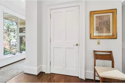 548 Liberty Hill, Cincinnati, OH 45202 - Photo 33