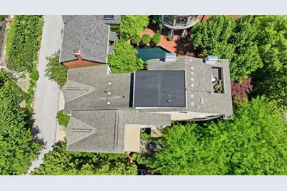 548 Liberty Hill, Cincinnati, OH 45202 - Photo 3