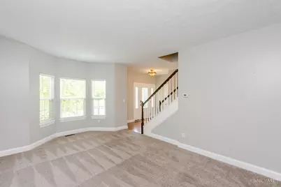 2186 Tourney Trail, Beavercreek, OH 45434 - Photo 7