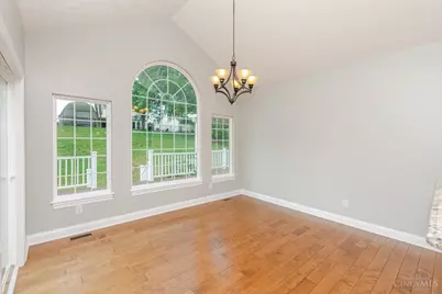 2186 Tourney Trail, Beavercreek, OH 45434 - Photo 17